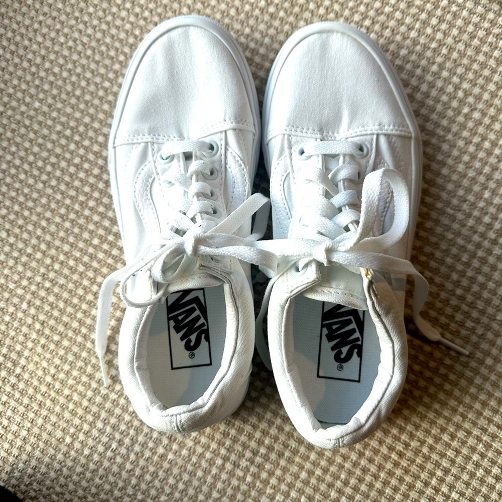 Vans white classic sneakers